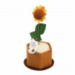 Cat on sun flower