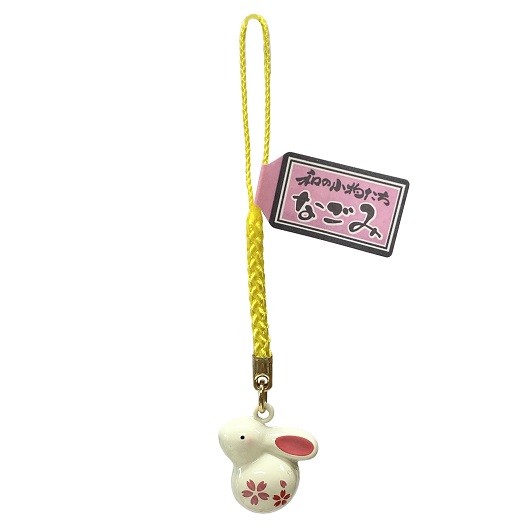 根付 鈴うさぎ（桜柄）　サンプル1