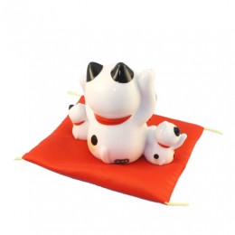 Lucky cat with trio sample3