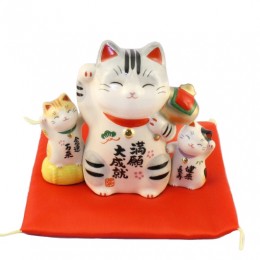 Lucky cat for success sample2